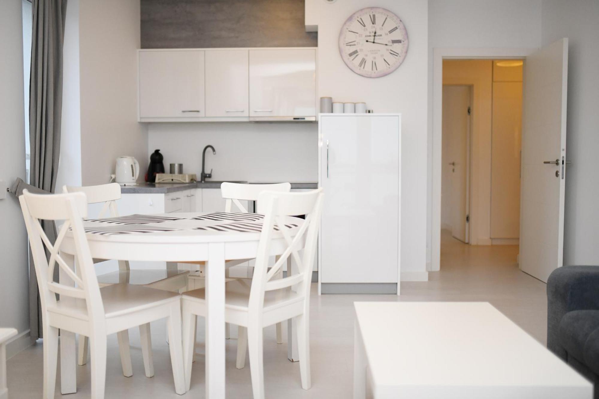 Apartamenty Navigator-Port View Колобжег Екстериор снимка